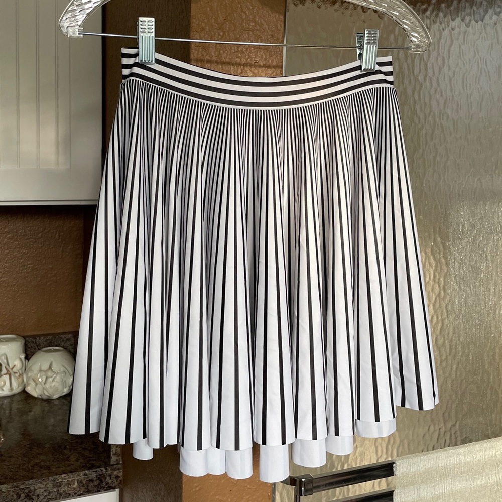COPY - Blackmilk B&w striped skirt size S as new